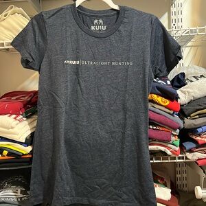 Women’s kuiu shirt